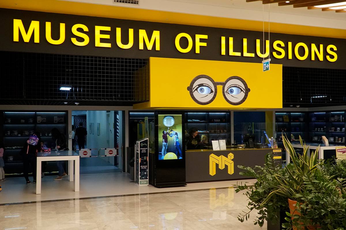 MUSEUM OF ILLUSIONS