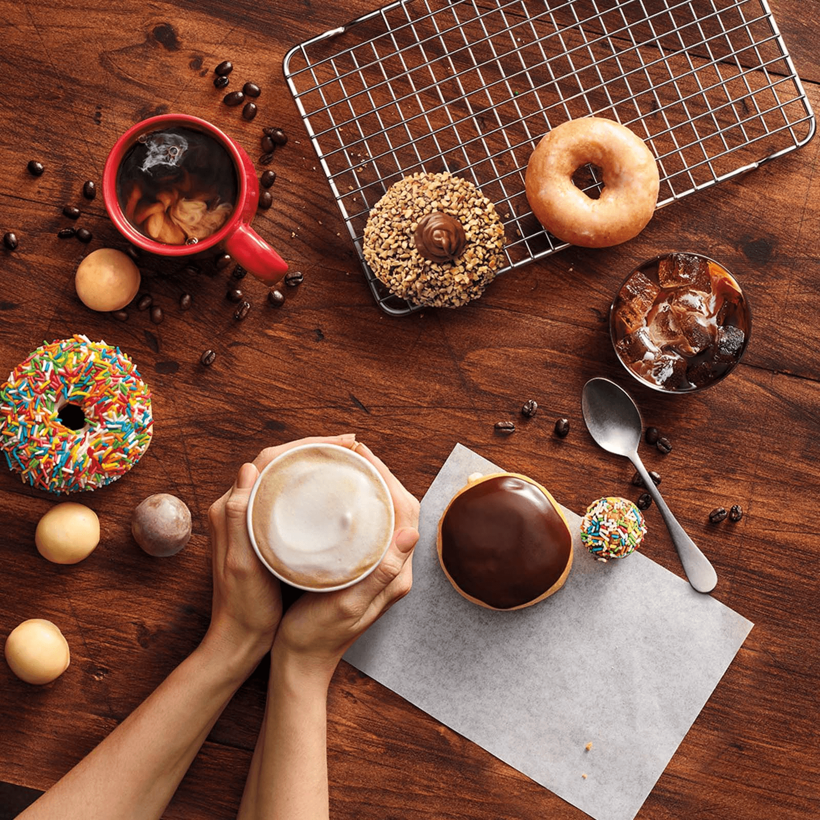 تيم هورتنز كافيه أند بيك شوب