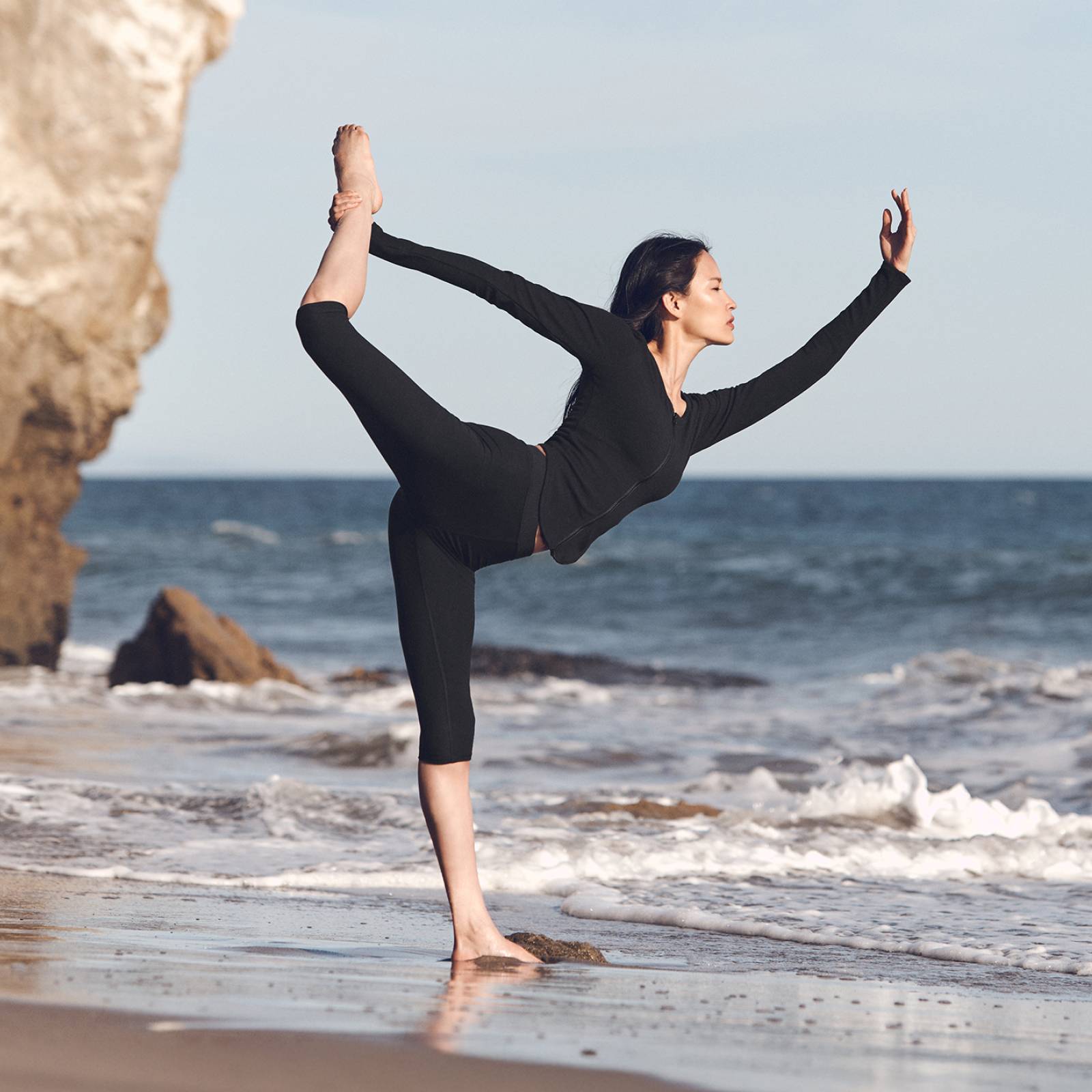 ALO YOGA