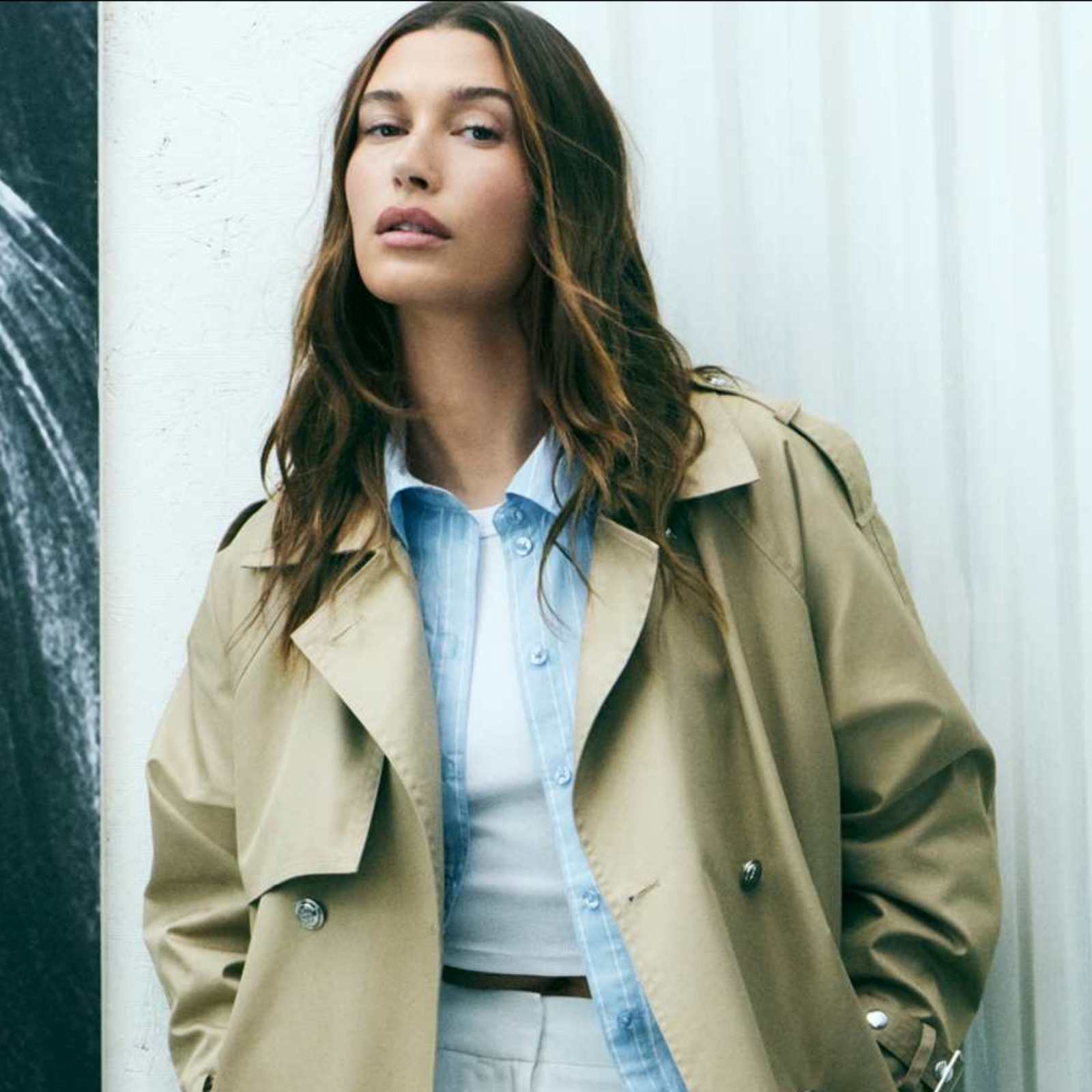 دي كي إن واي